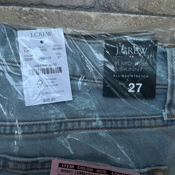 NEW! J.Crew 9” Mid Rise Skinny Jeans in All Day Stretch, Seaside Blue Wash - Picture 7 of 7